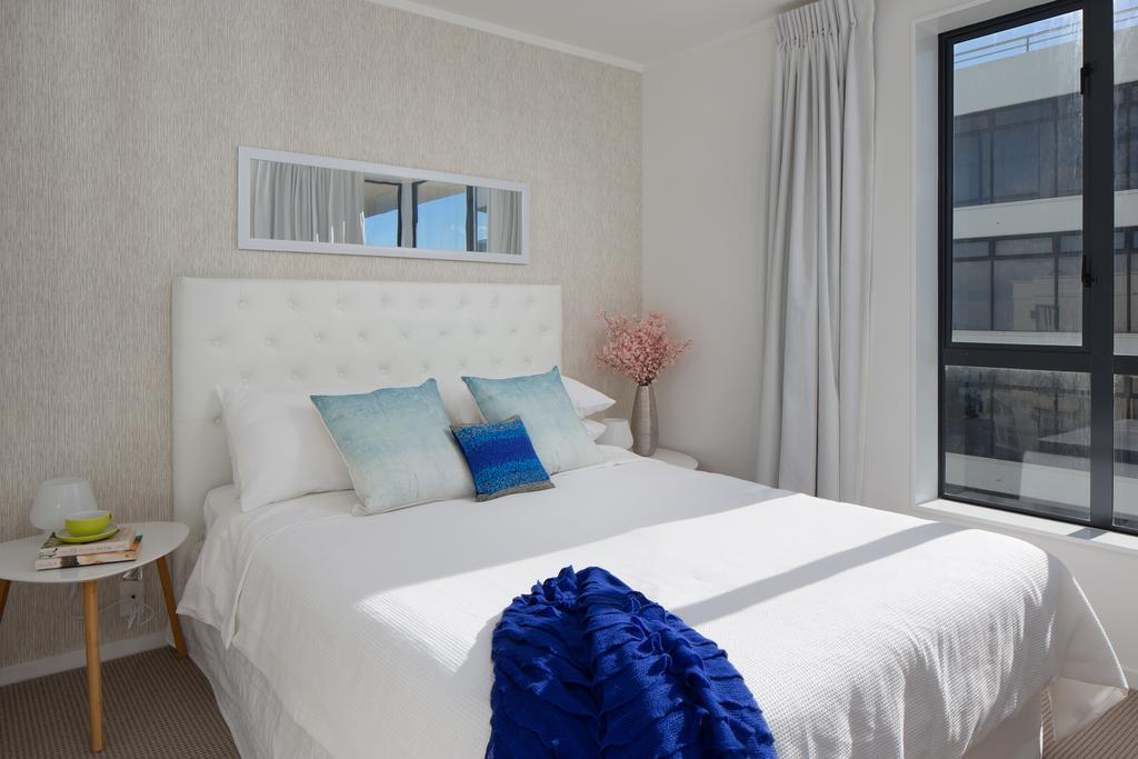 Ocean View Beach Escape - Top Floor Apartments, Mt Maunganui Base Mount Maunganui Kültér fotó